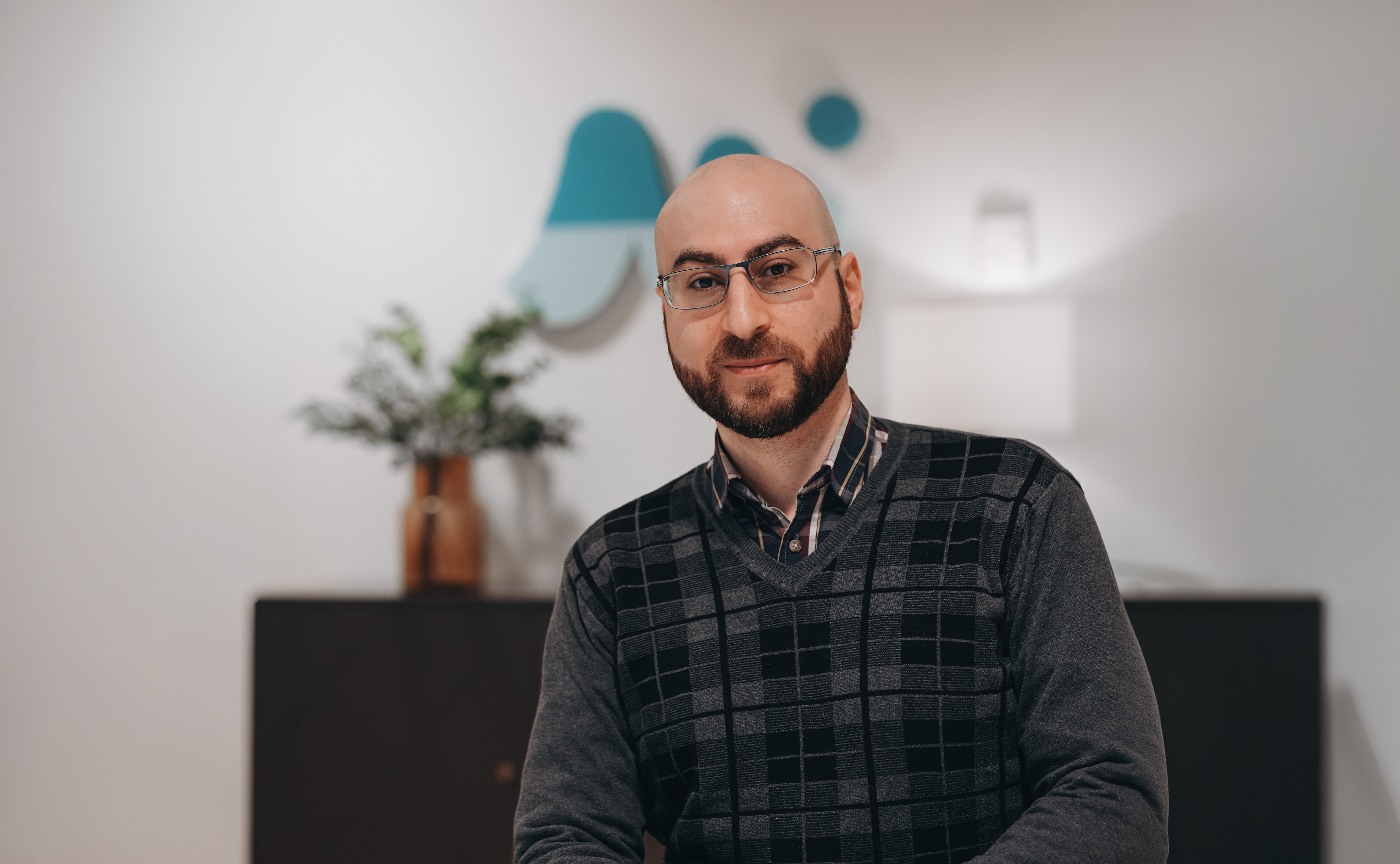 Han testar bredden hos Mirror